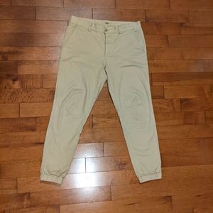 Old Navy Khaki Joggers 33 x 30